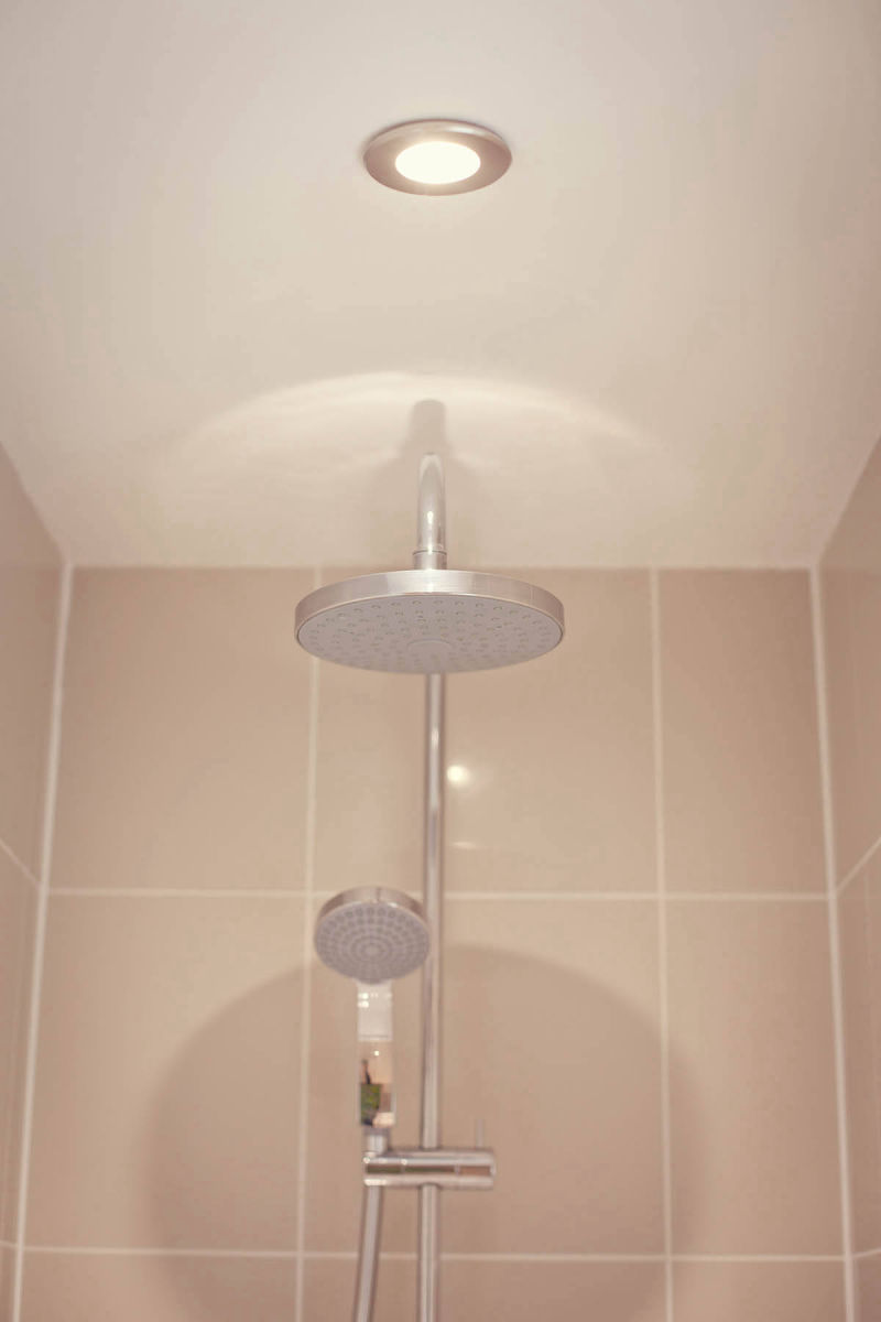 Selside Hall 1 bed self catering cottage shower Selside Hall 1 bed self catering cottage shower